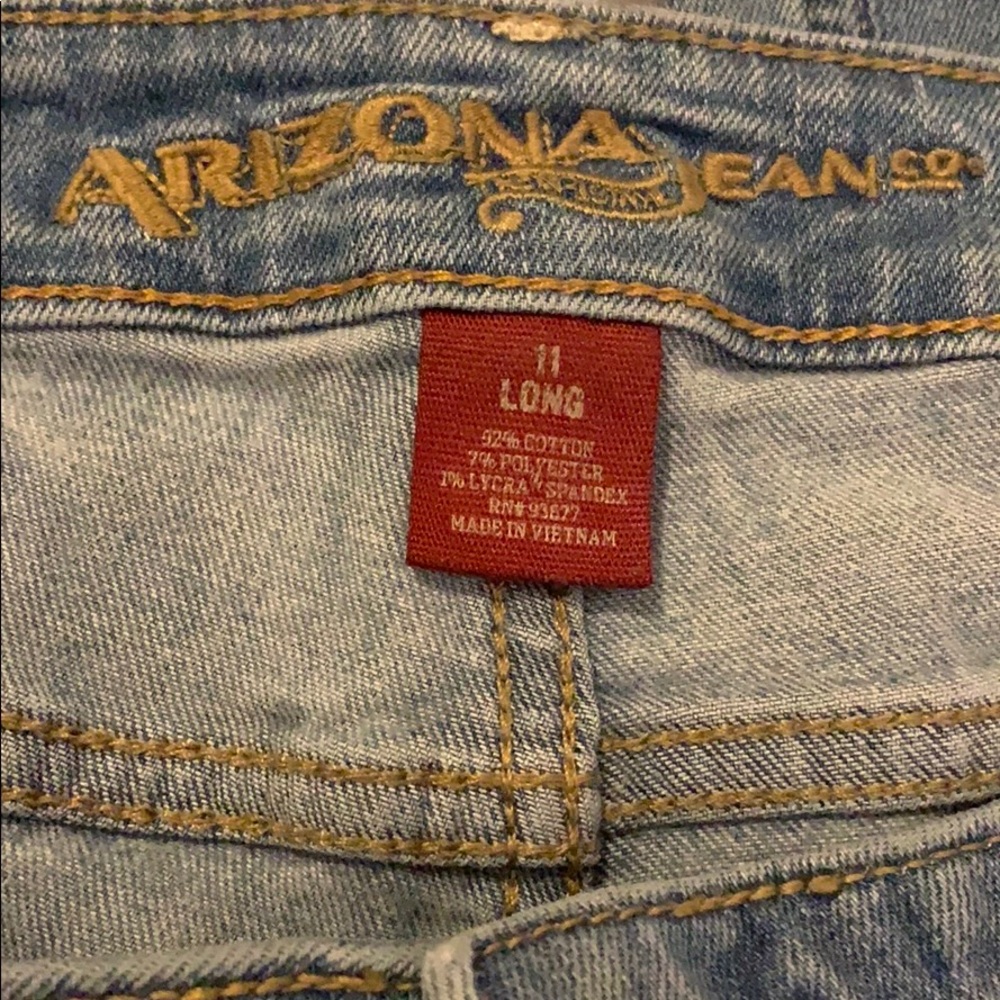 Jeans - Picture 2 of 6